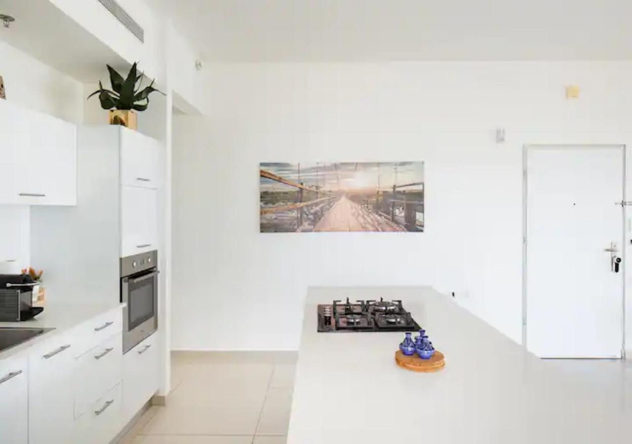 בת ים O&O Group- Special Apartment Sea View Luxury Tower מראה חיצוני תמונה