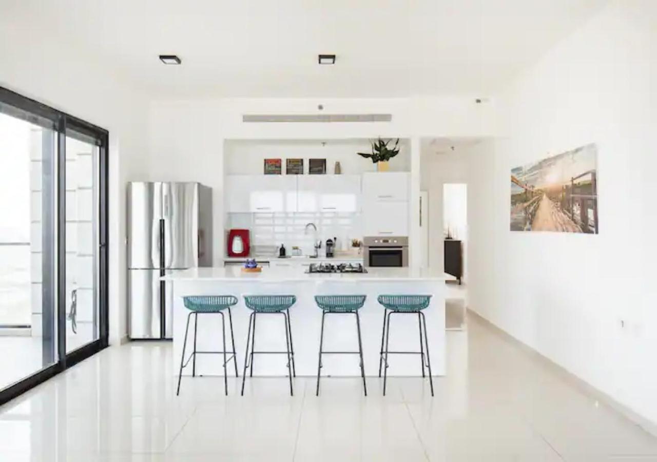 בת ים O&O Group- Special Apartment Sea View Luxury Tower מראה חיצוני תמונה