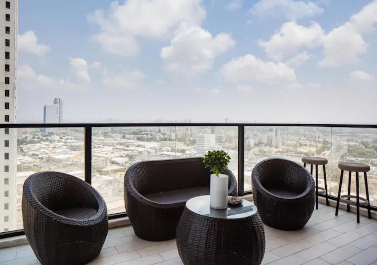 בת ים O&O Group- Special Apartment Sea View Luxury Tower מראה חיצוני תמונה