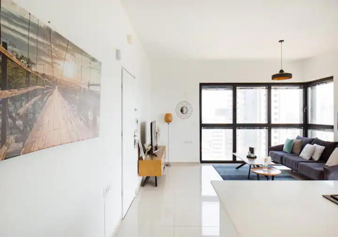 בת ים O&O Group- Special Apartment Sea View Luxury Tower מראה חיצוני תמונה