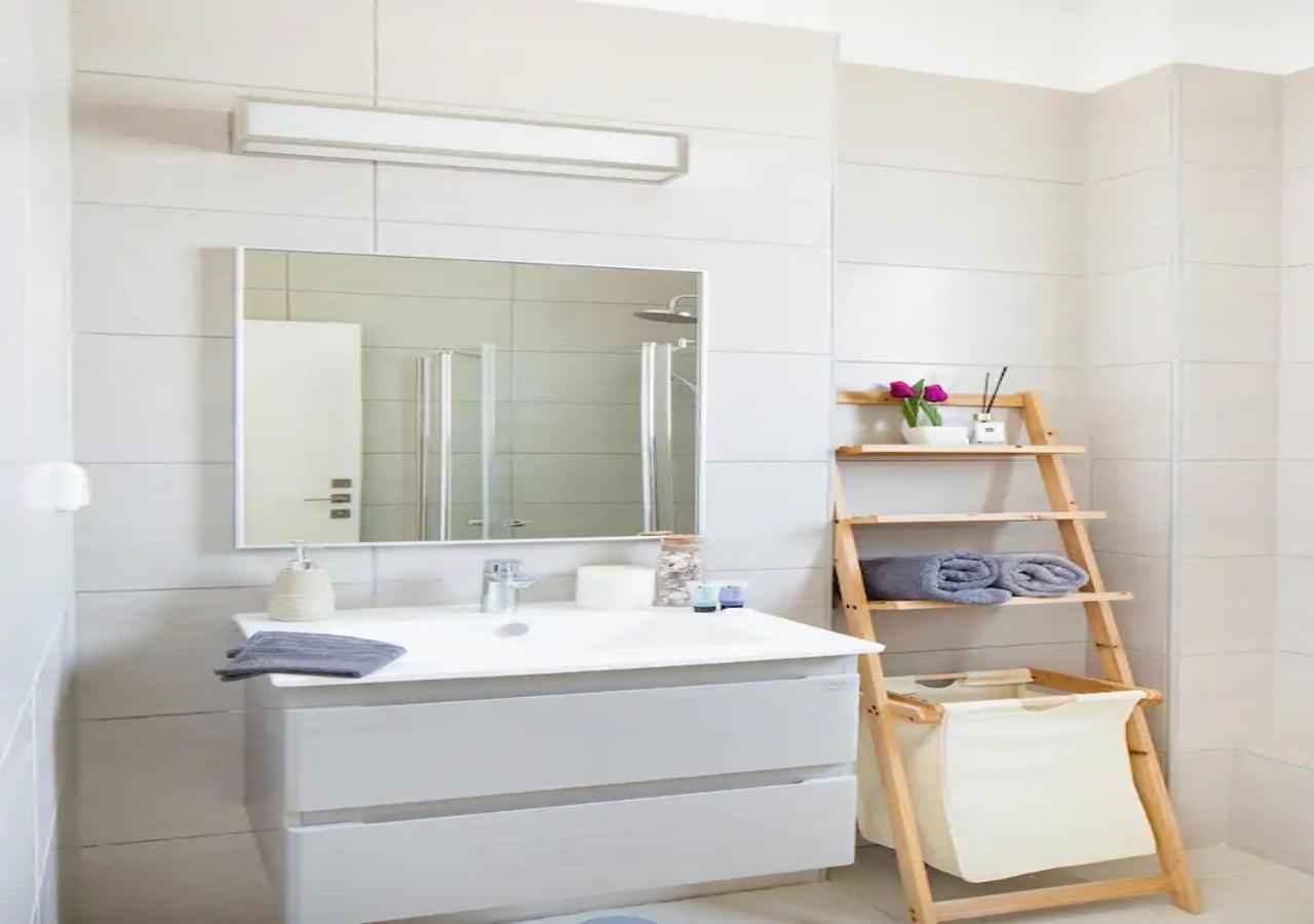 בת ים O&O Group- Special Apartment Sea View Luxury Tower מראה חיצוני תמונה